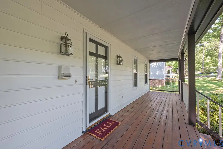 11506 Glenmont Road, North Chesterfield, VA 23236 - Image #2