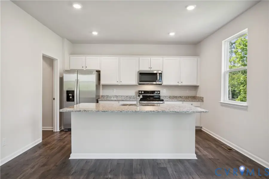 9541 Fuchsia Drive, Dale, VA 23237 - Image #2