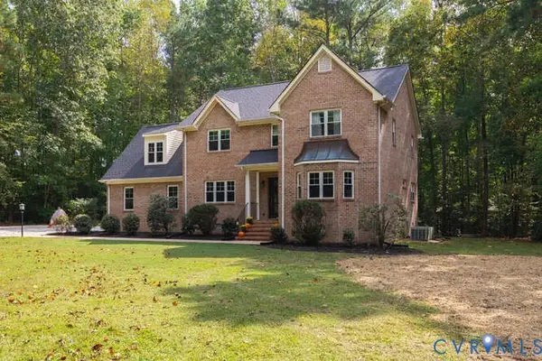 17617 Thornwood Lane, South Chesterfield, VA 23803