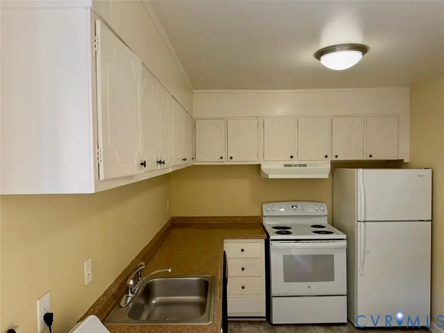 4704 Leadenhall Drive, Meadowbrook, VA 23234 - Image #3