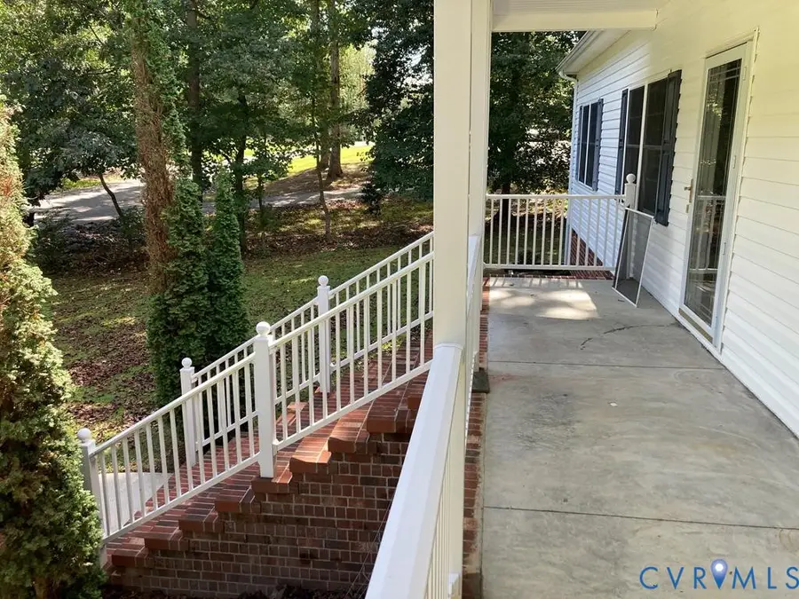 514 Wallace Street, Warsaw, VA 22572 - Image #2