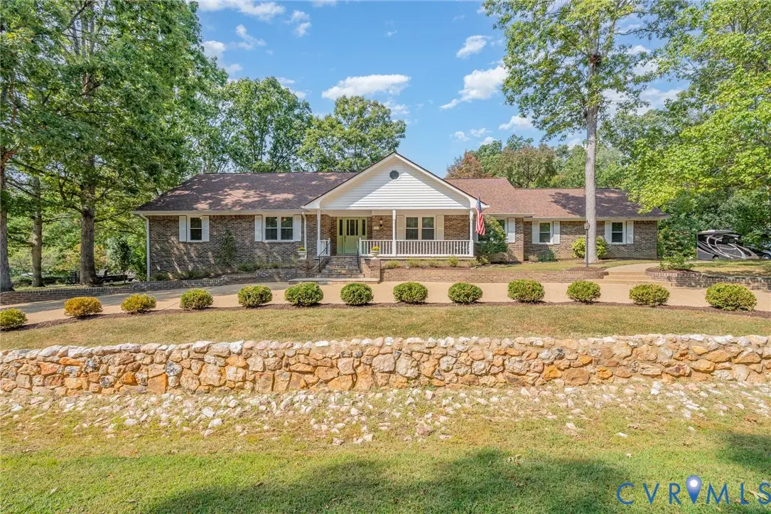 2 Hunters Court, Fredericksburg, VA 22405 - Image #1