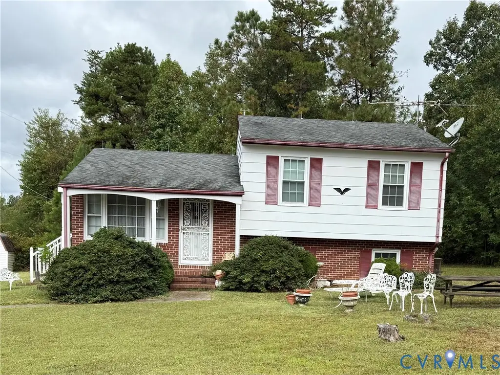 1455 Indian Oak Road, Crewe, VA 23930 - Image #1