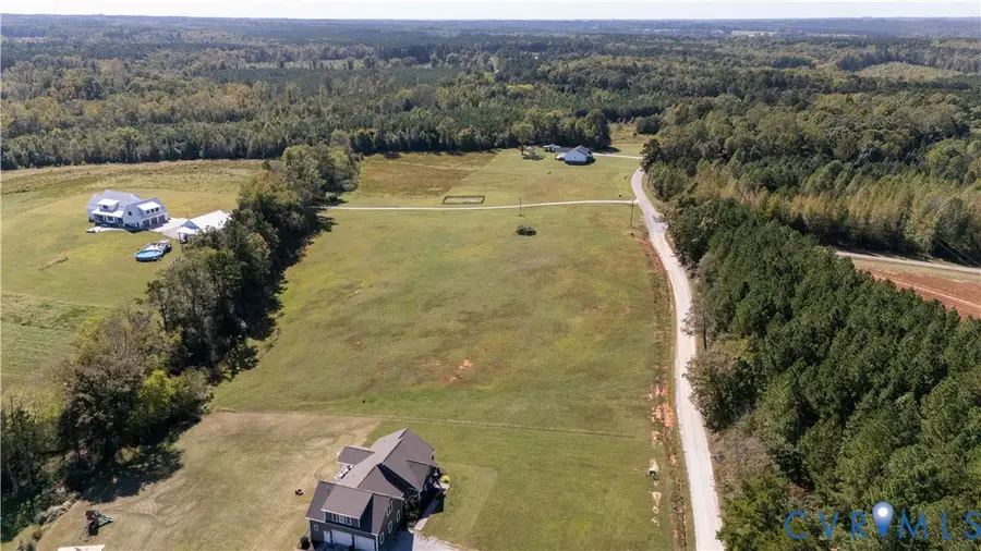 222 Luck Circle, South Hill, VA 23970 - Image #3