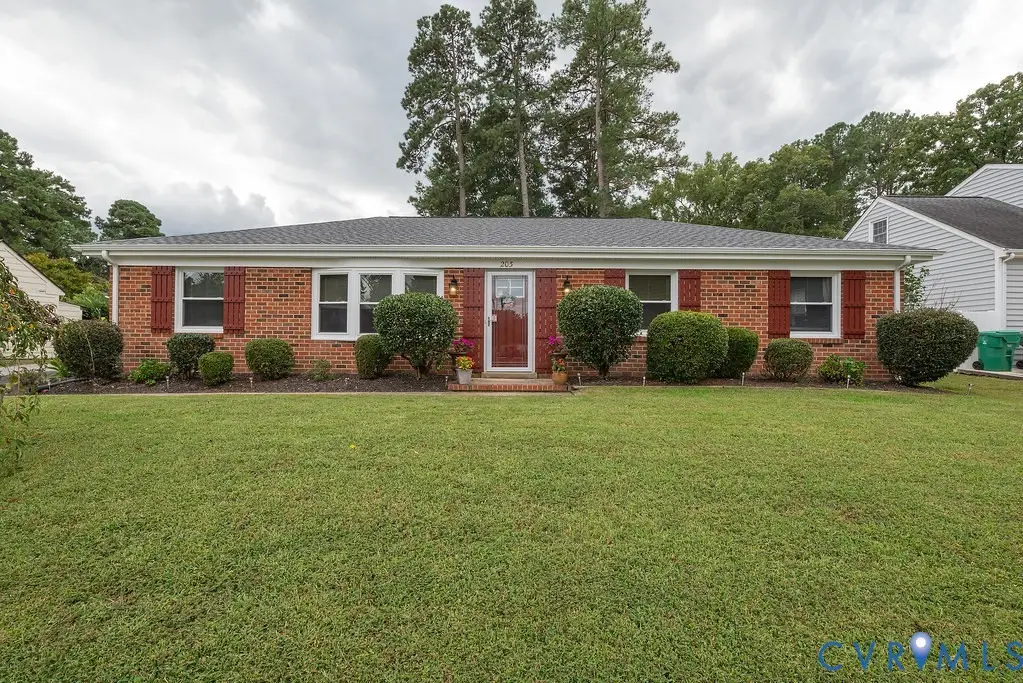 203 Windmere Drive, Colonial Heights, VA 23834 - Image #1