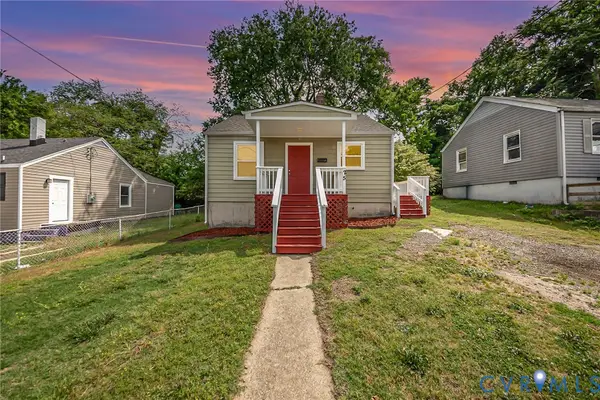 25 Cherry Street, Petersburg, VA 23803