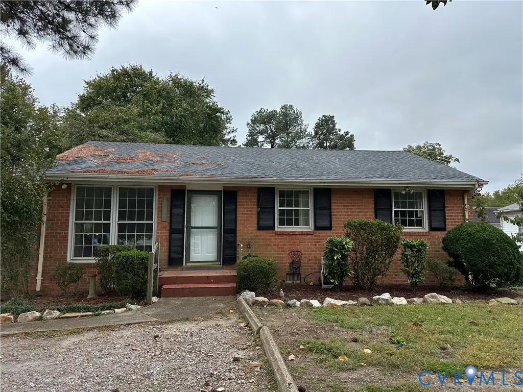 5425 Burtwood Lane, Richmond, VA 23224 - Image #1