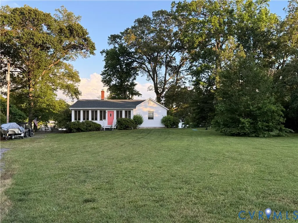 1686 Locust Grove Road, Topping, VA 23169 - #1