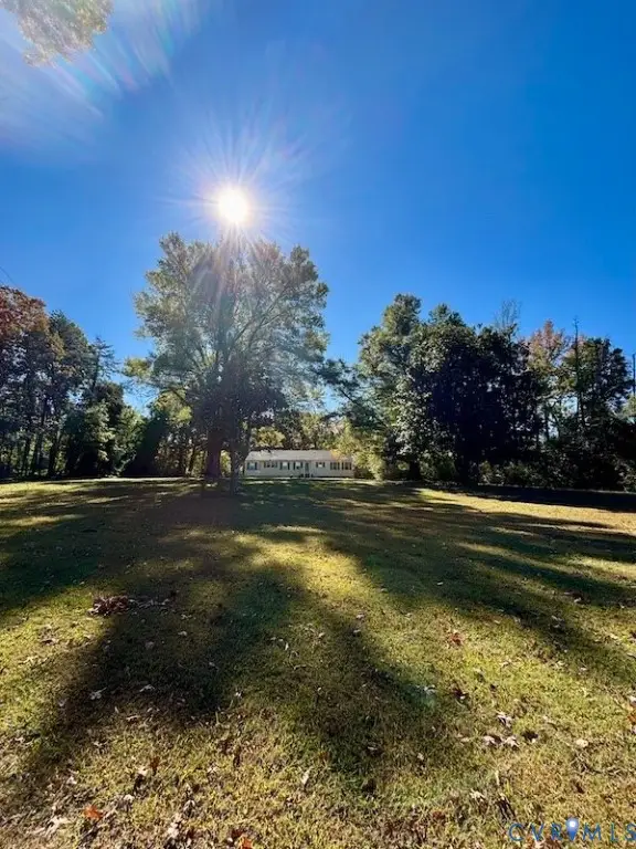 941 Saxkey Road, Drakes Branch, VA 23937 - Image #1