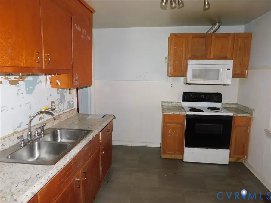 722 Cameron Street, Petersburg, VA 23803 - Image #3