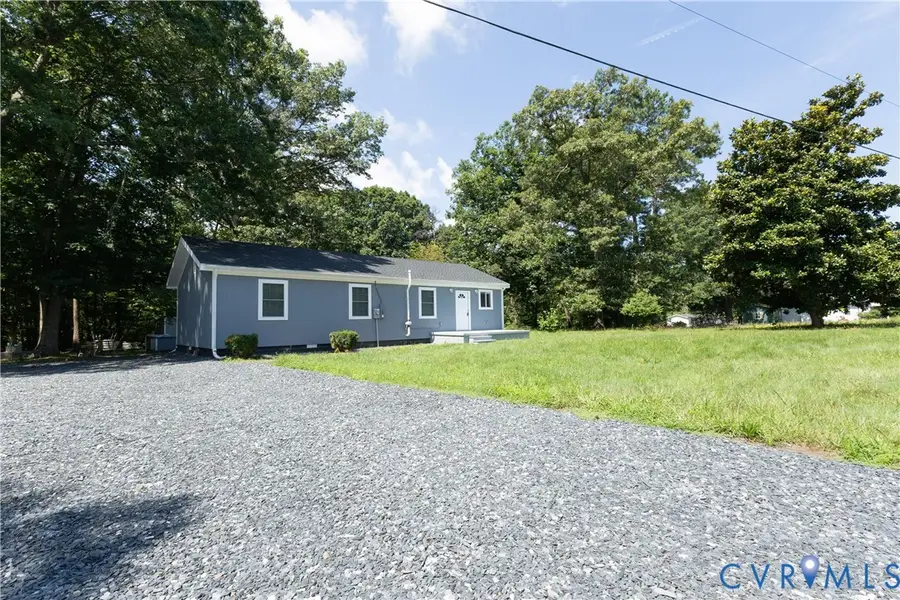 398 Blinkys Road, New Canton, VA 23123 - Image #2