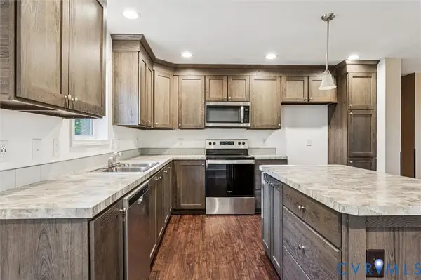 4248 Old Virginia Street, Urbanna, VA 23175