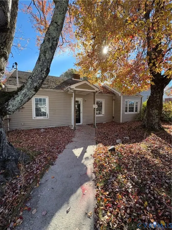 509 S Dillard Street, Blackstone, VA 23824 - #1