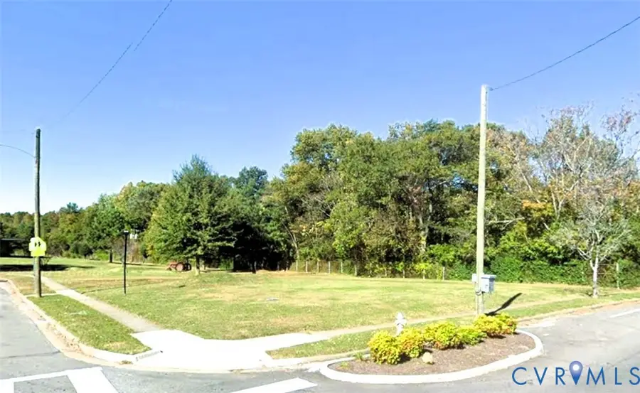 2800 Fairfield Avenue, Richmond, VA 23223 - #2