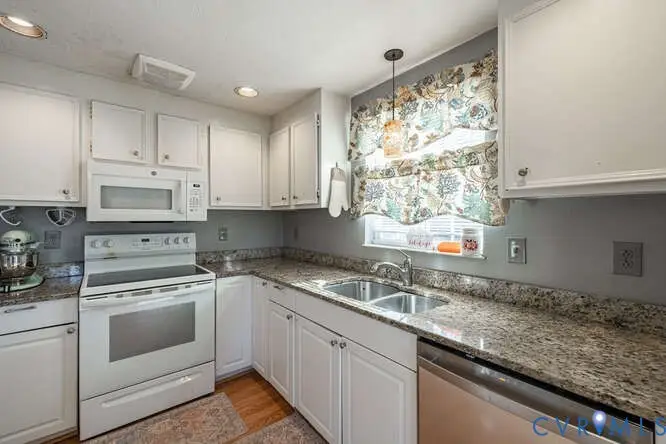 1329 Wadsworth Drive, Rockwood, VA 23236 - Image #3