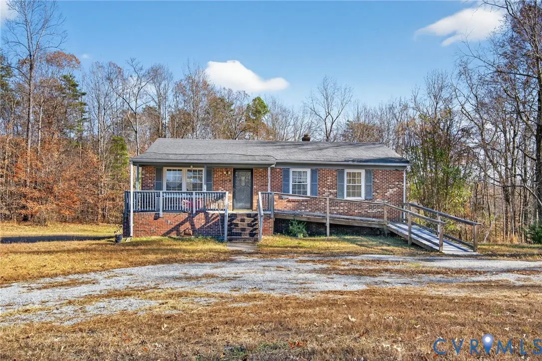 218 Mahan Road, Farmville, VA 23901 - Image #1