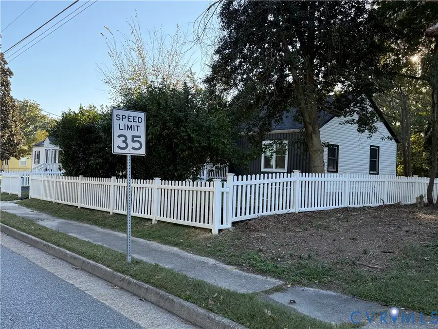 204 S Mesa Drive, Hopewell, VA 23860 - Image #3