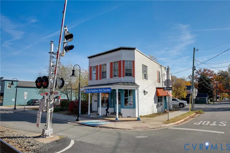 307 S Railroad Avenue, Ashland, VA 23005 - Image #3