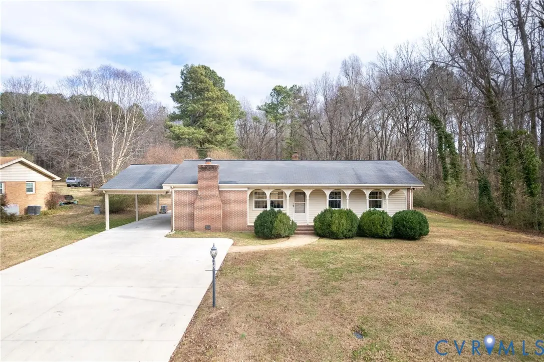 42 Maple Lane, Blackstone, VA 23824 - Image #1