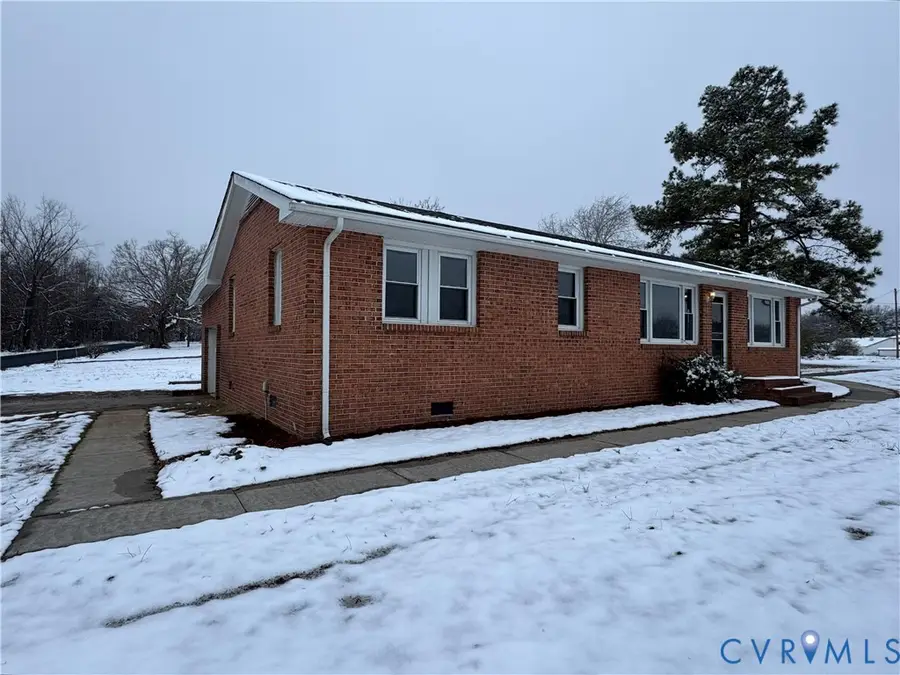 1979 Cumberland Road, Farmville, VA 23901 - Image #2