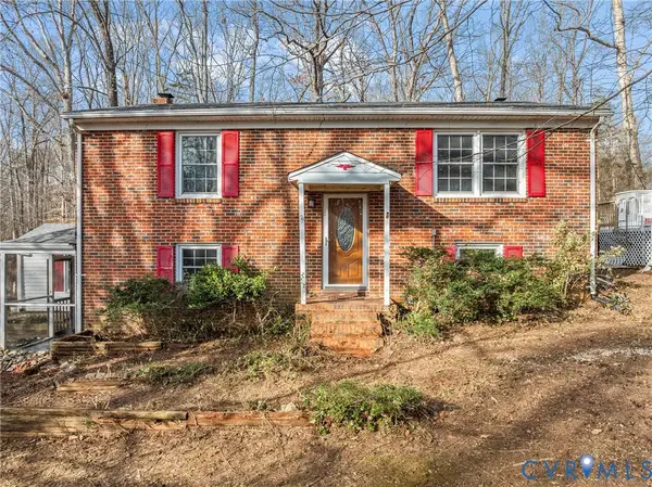 1111 Holly Grove Drive, Bumpass, VA 23024