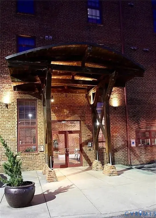 815 Porter Street #U217, Richmond, VA 23224