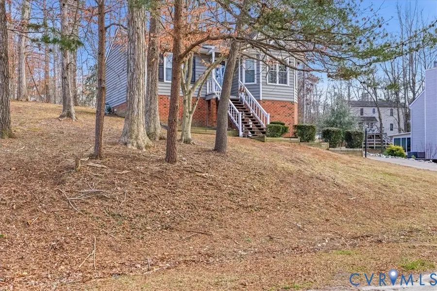 2731 Mistwood Forest Drive, Chester, VA 23831 - Image #2