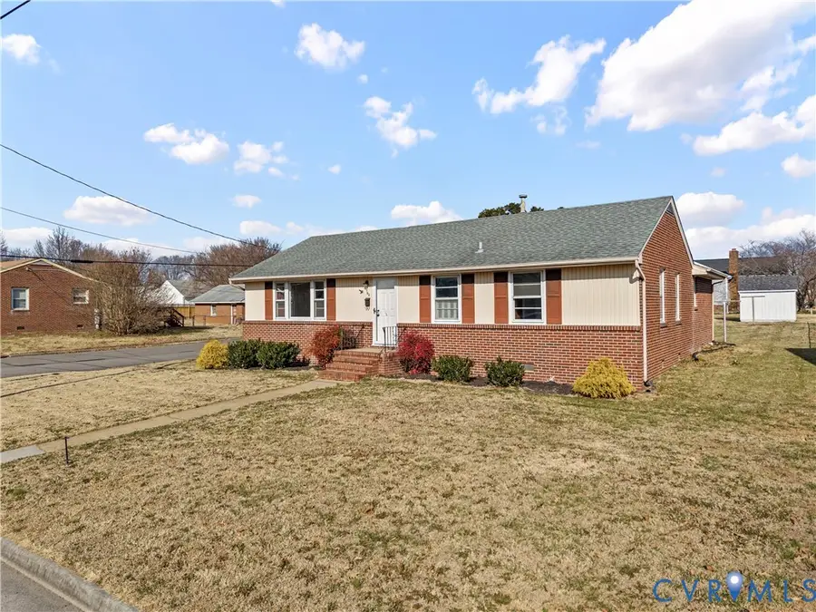 702 Charles Avenue, Colonial Heights, VA 23834 - Image #3
