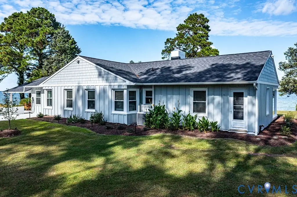 560 Eubank Landing Road, Topping, VA 23169 - #1