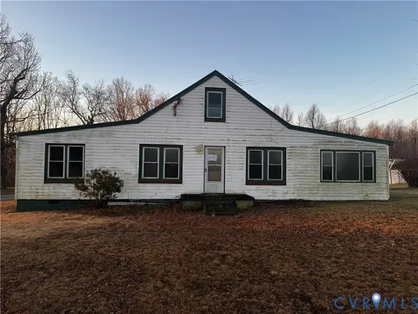 5571 W Courthouse Road, Crewe, VA 23930