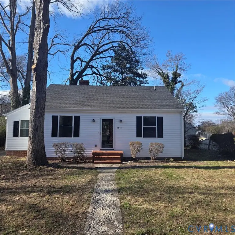 6712 Wentworth Street, North Chesterfield, VA 23237 - Image #1