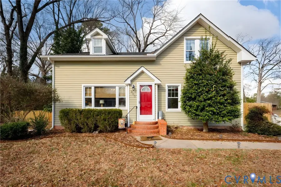 300 Thompson Avenue, West Point, VA 23181 - Image #2