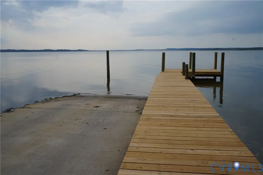 202 Bruce Road, Tappahannock, VA 22560 - Image #2