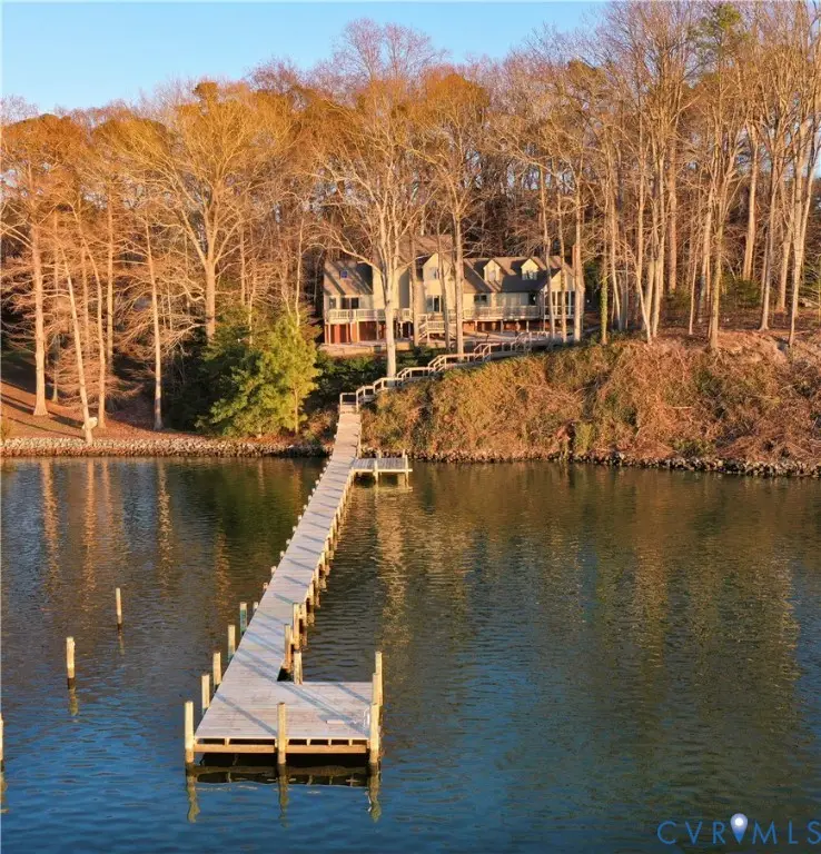 877 Twiggs Ferry Road, Hartfield, VA 23071 - Image #3