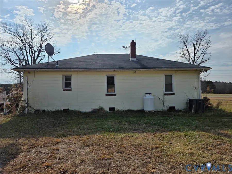 24806 Sawmill Road, Carson, VA 23830 - Image #3