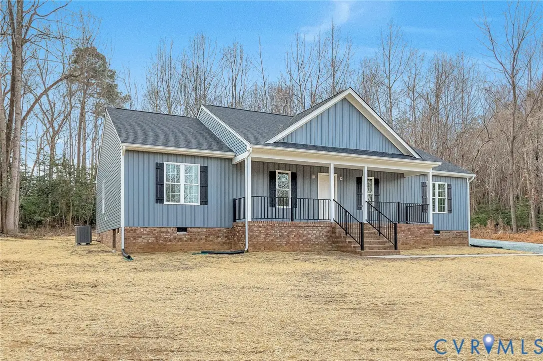 125 Ferry Landing Road, Dunnsville, VA 22454 - Image #1