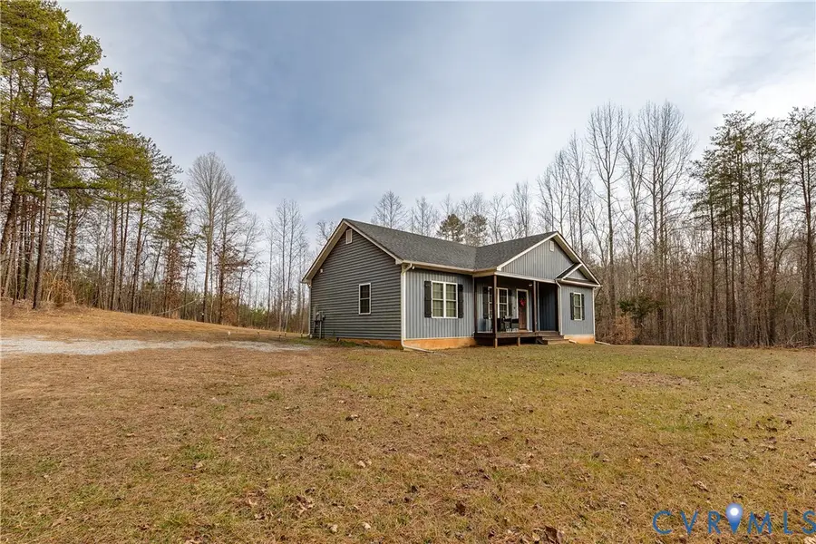 10525 Amelia Springs Road, Jetersville, VA 23083 - Image #2