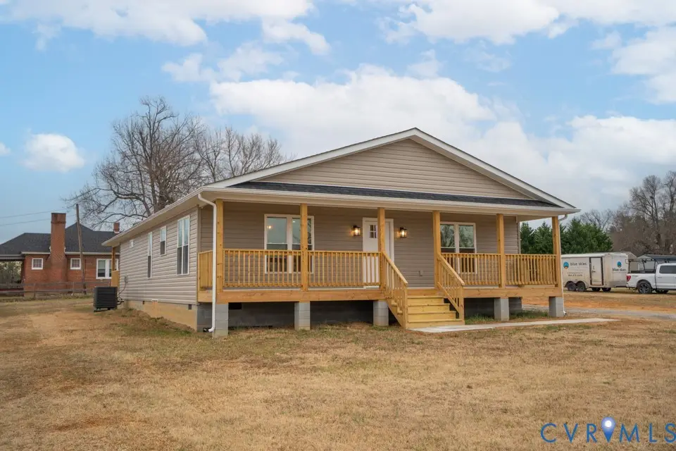 121 Pine Haven Street, Keysville, VA 23947 - Image #1