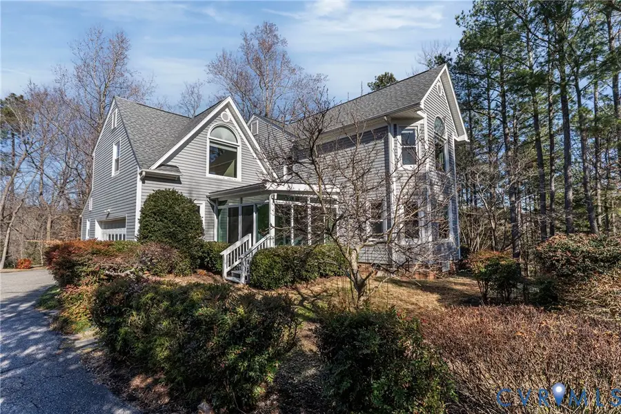 14406 Fox Knoll Drive, South Chesterfield, VA 23834 - Image #2