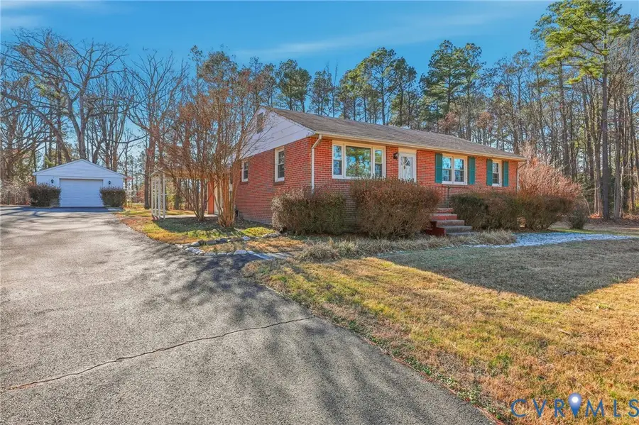11551 Edinburgh Road, Three Chopt, VA 23060 - Image #2