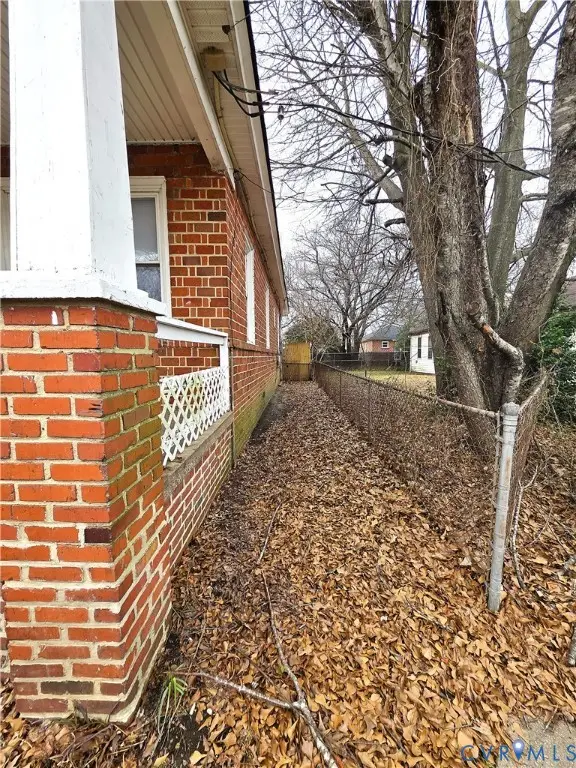 126 S 11th Avenue, Hopewell, VA 23860 - Image #2