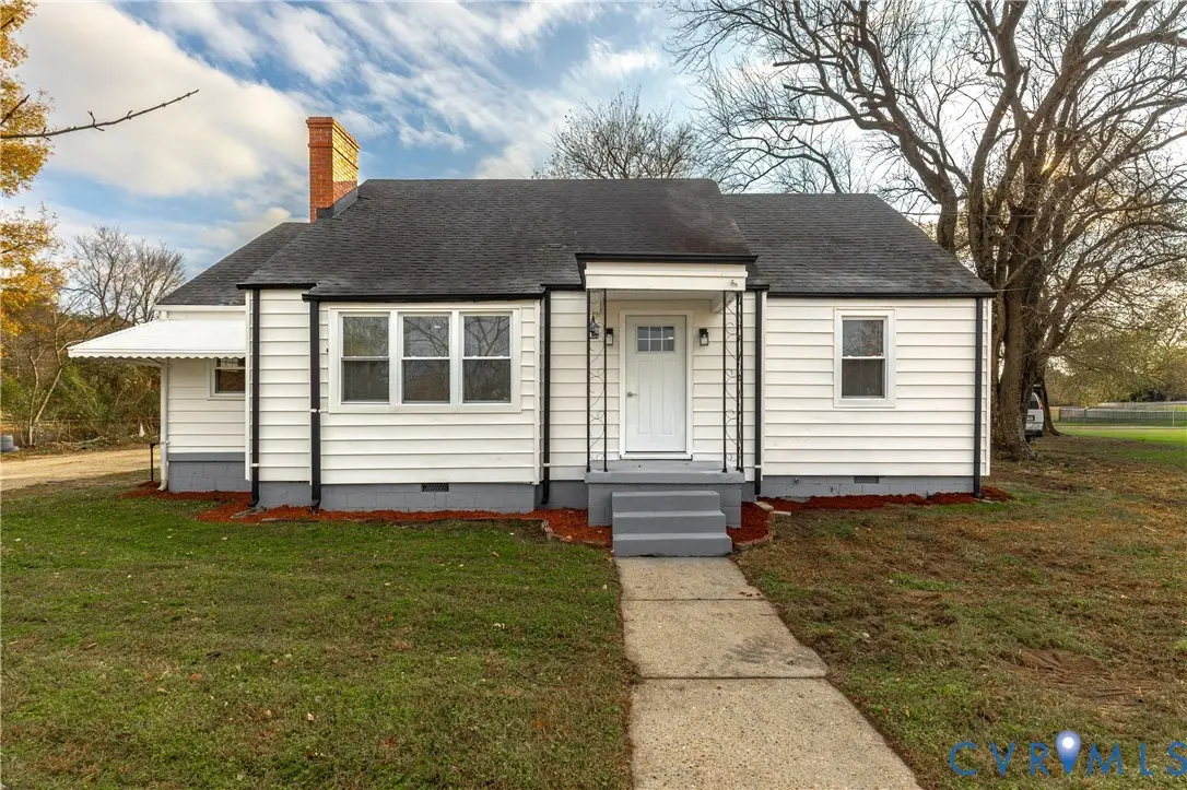 25717 Simmons Avenue, Petersburg, VA 23803 - Image #1