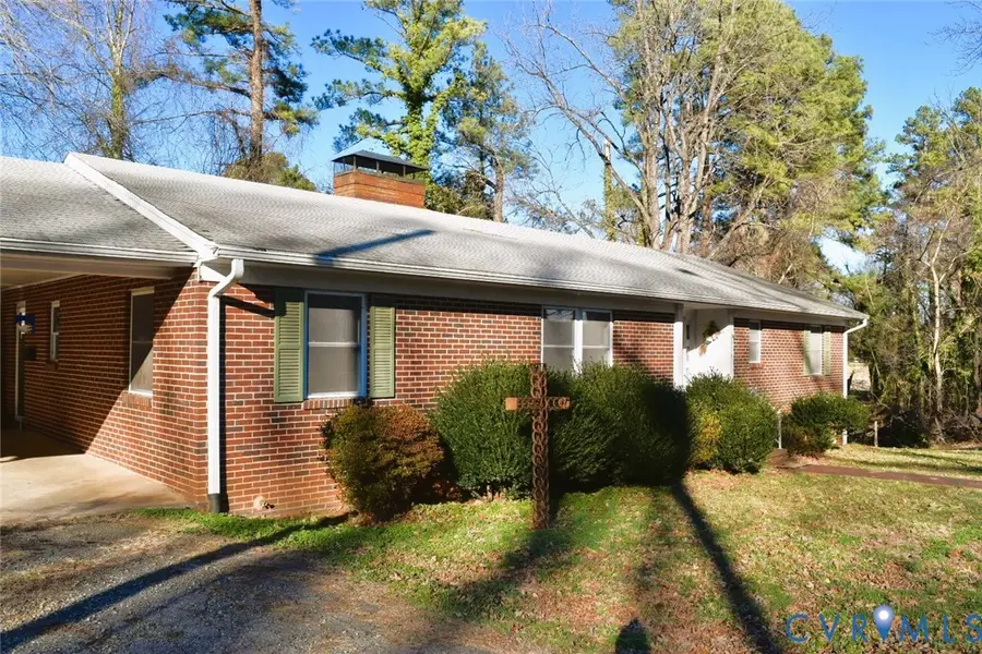 614 Walker Street, Chase City, VA 23924 - Image #3