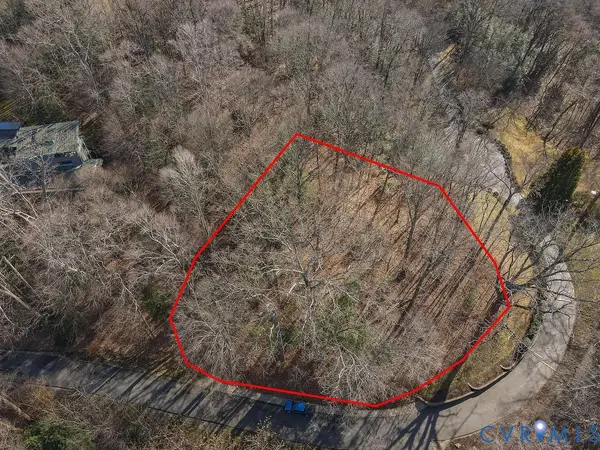 705 Old Locke Lane, Richmond, VA 23226