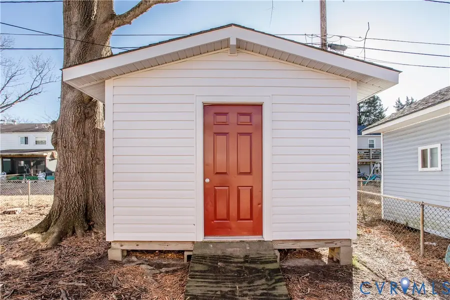 317 Yorktown Drive, Colonial Heights, VA 23834 - Image #3