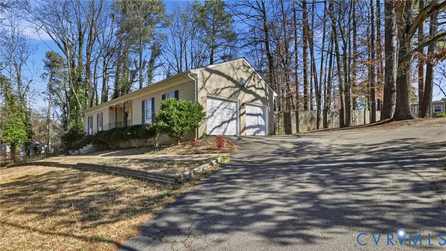 408 Springdale Avenue, Colonial Heights, VA 23834 - Image #3