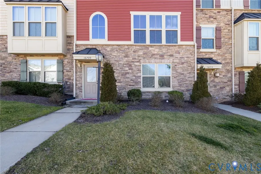 16709 Gossamer Drive, Moseley, VA 23120 - Image #2