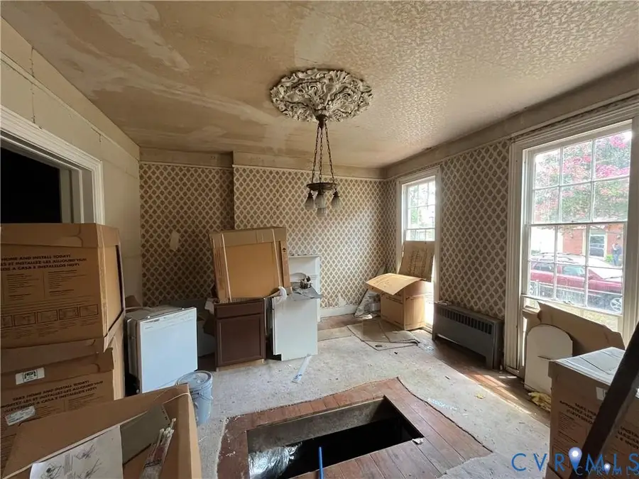 235-237 Grove Avenue, Petersburg, VA 23803 - Image #2