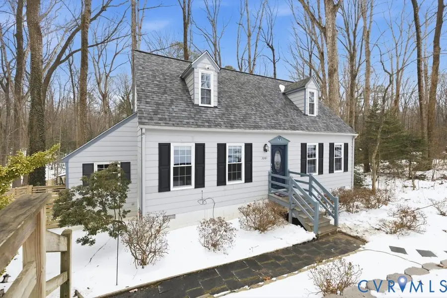 3261 Summerbrooke Drive, North Chesterfield, VA 23235 - #3