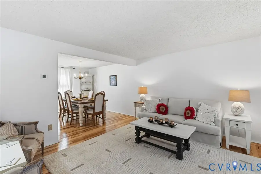 9643 Snowhill Road, Bon Air, VA 23235 - #3